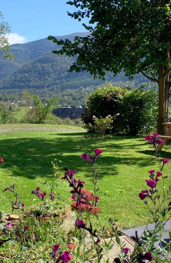 Dans Avec Jardin, Vue Montagne Aucun
