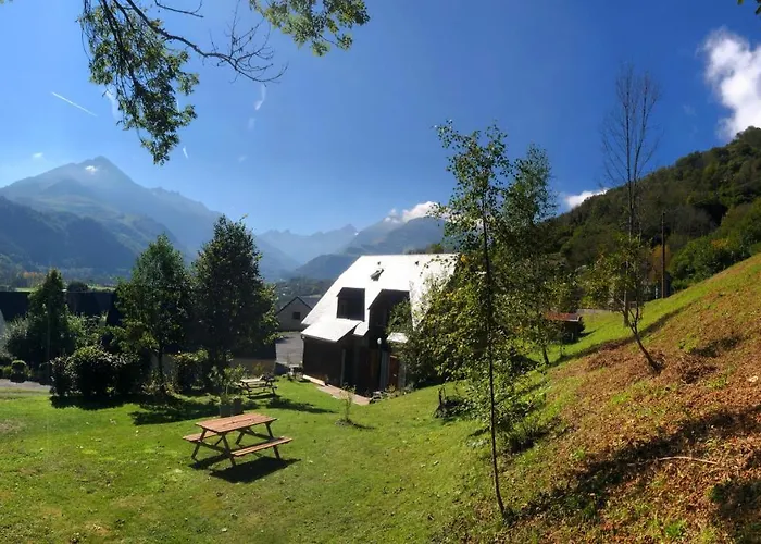 Appartement Dans Chalet Avec Jardin, Vue Montagne