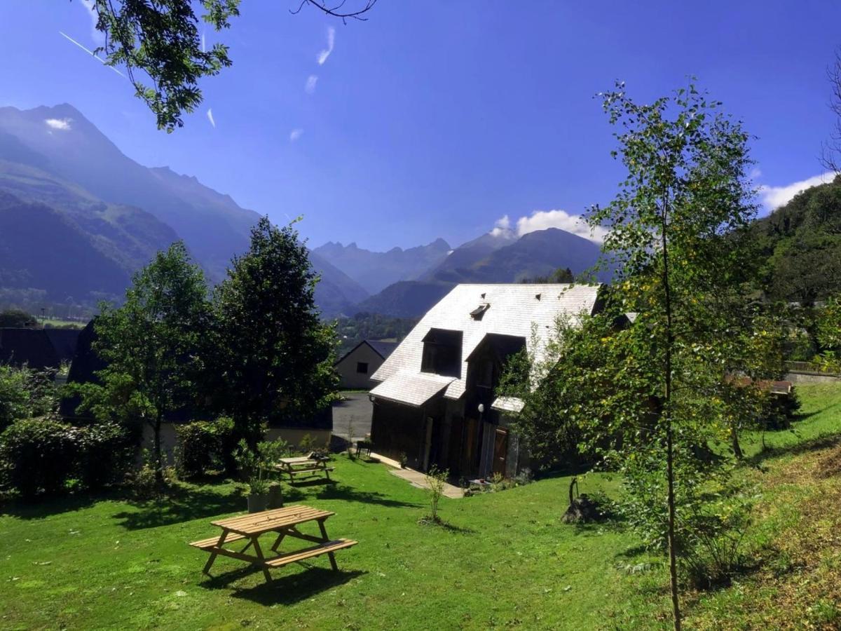 Apartment Dans Avec Jardin, Vue Montagne *